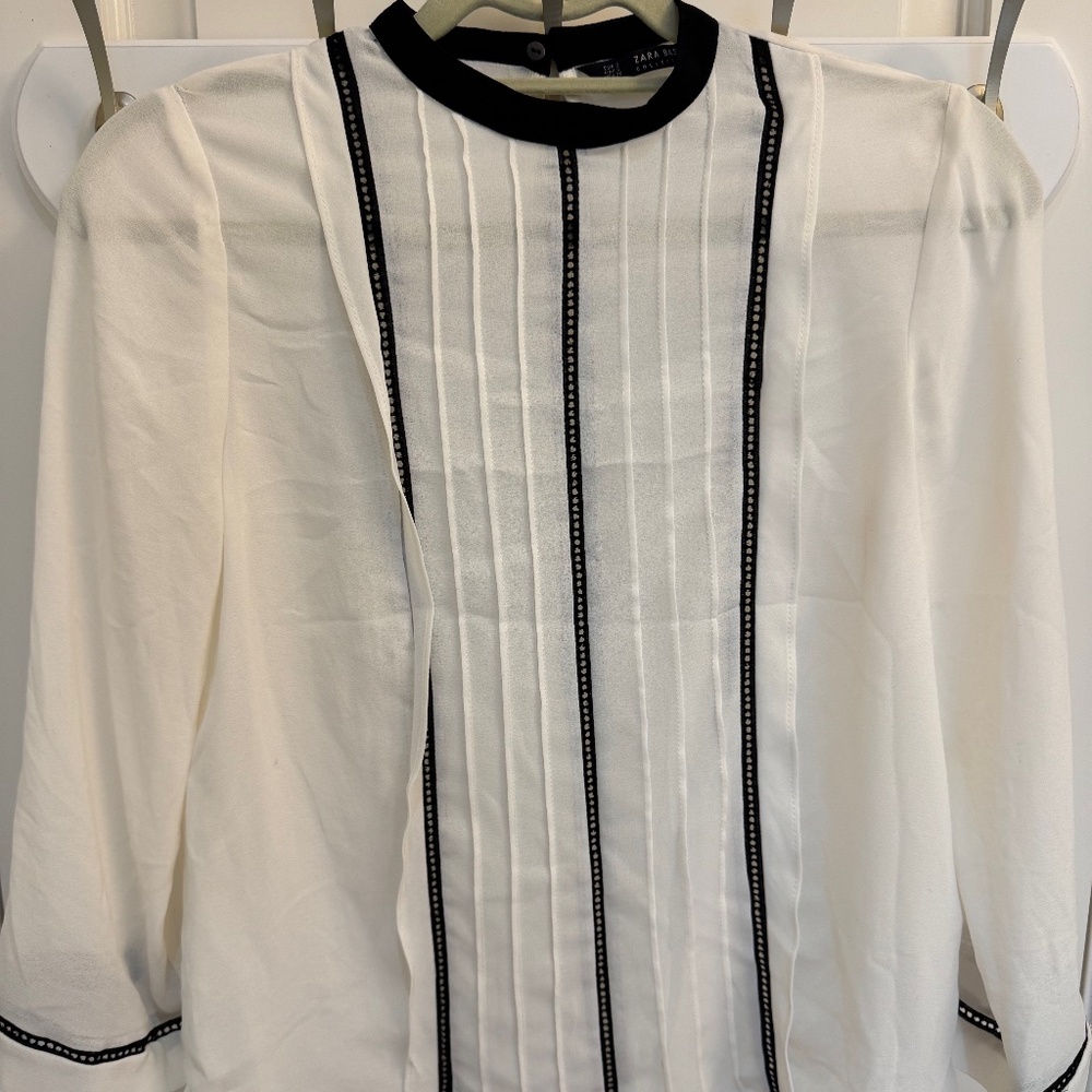 Women's Small Zara Formal White Sweater
